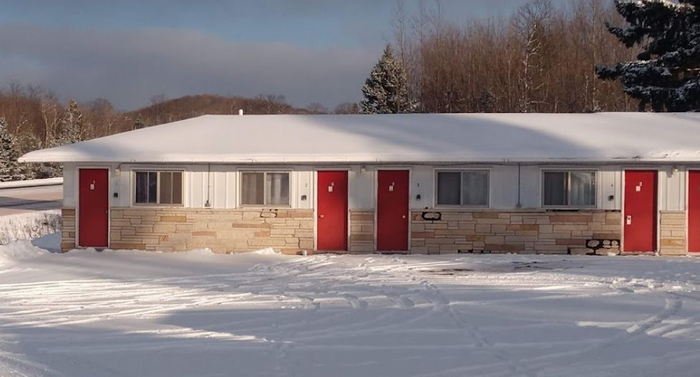 Northwoods Motel - From Web Listing (newer photo)